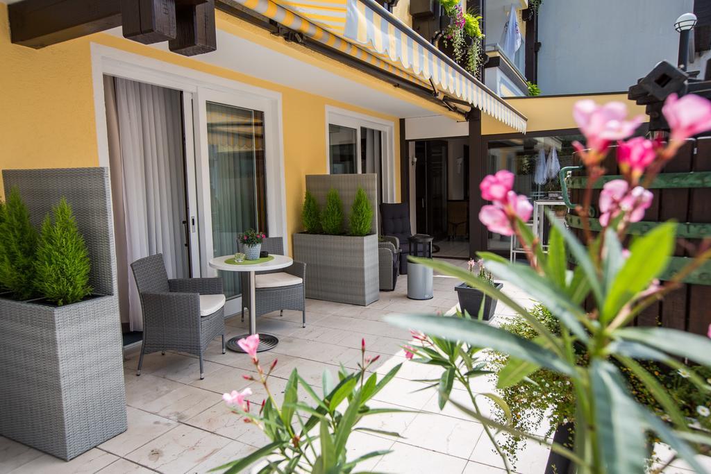 Hotel Traumblick โคเคห์ม ภายนอก รูปภาพ