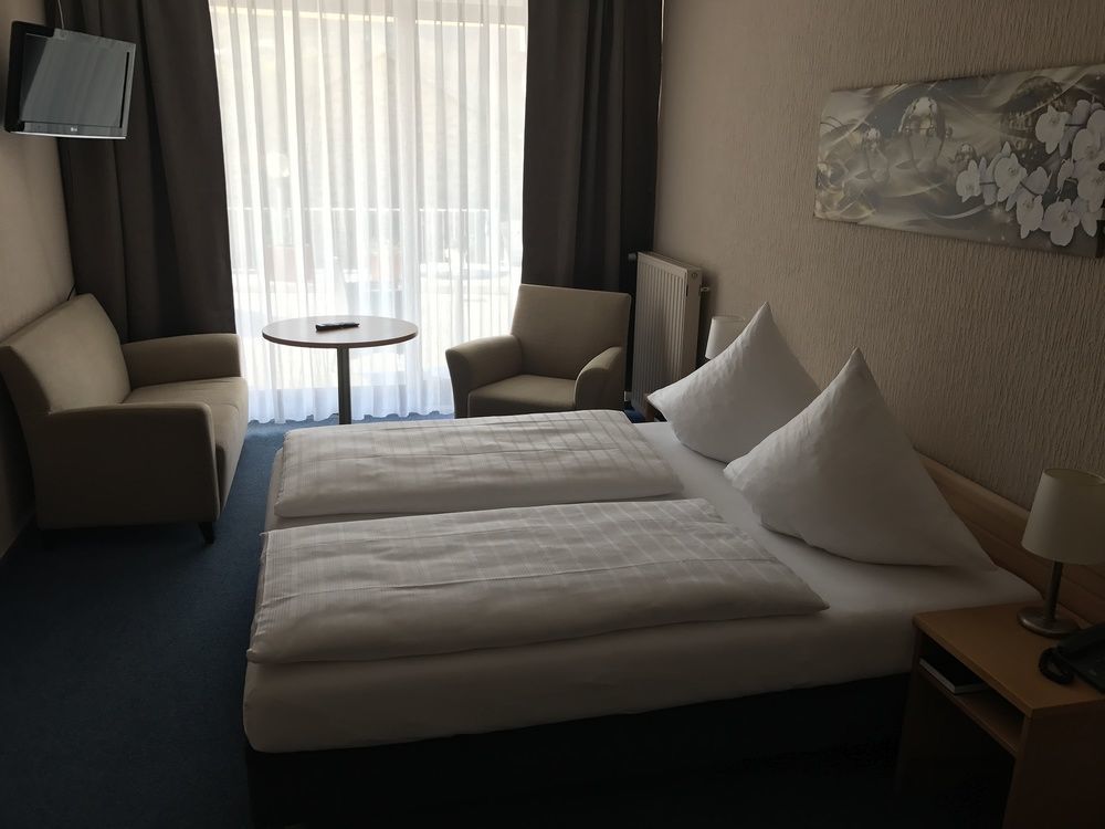 Hotel Traumblick โคเคห์ม ภายนอก รูปภาพ